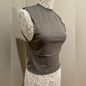 Alphalete Heavy Cotton Cutoff Tank Concrete Size XL GYM WORKOUT ATHLEISURE NWT